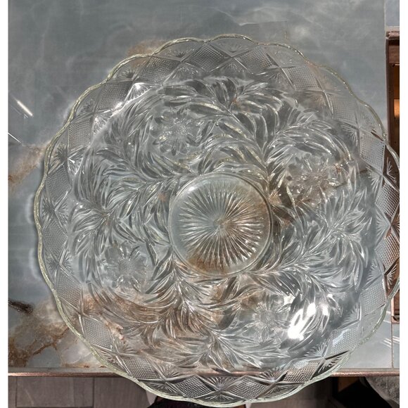 Vintage Clear Glass Cut Crystal Serving Bowl - Picture 6 of 10